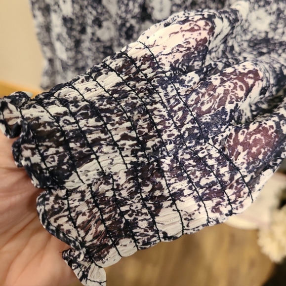 Rachel Parcell Dress Women SZ large blue floral with Metallic flowy ruffle - Picture 7 of 12